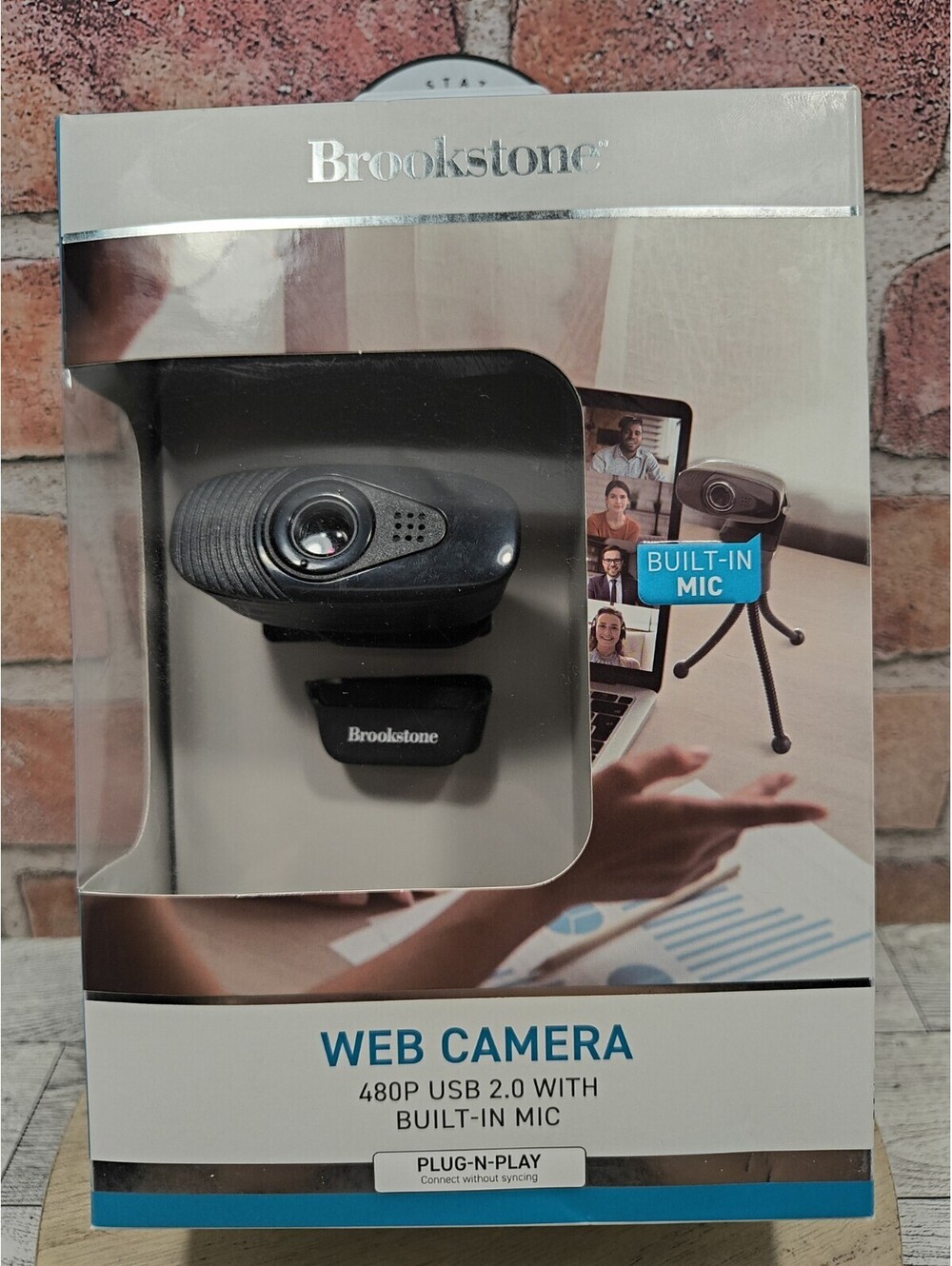 Brookstone Web Camera 480P USB 2.0 w/ Built-in Mic (Plug-n-Play) - Black